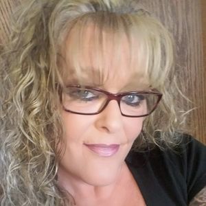 Meet your Posher, Christie